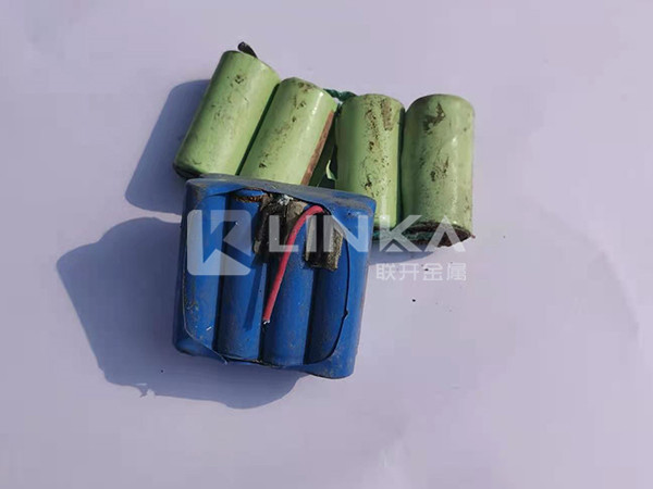 回收三元電池 廢舊蜜桃视频AV免费观看電芯