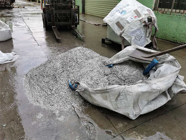 蜜桃久久AV一区金屬暴雨回收水蜜桃在线播放一批